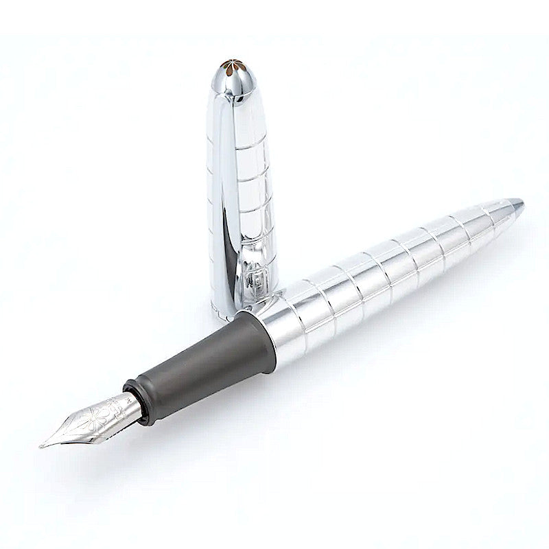 DIPLOMAT AERO Rhomb Chrome